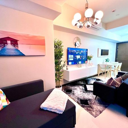Daniella'S Modern & Cozy Suite In Uptown Bgc มะนิลา ภายนอก รูปภาพ