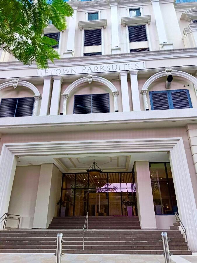 Daniella'S Modern & Cozy Suite In Uptown Bgc มะนิลา ภายนอก รูปภาพ