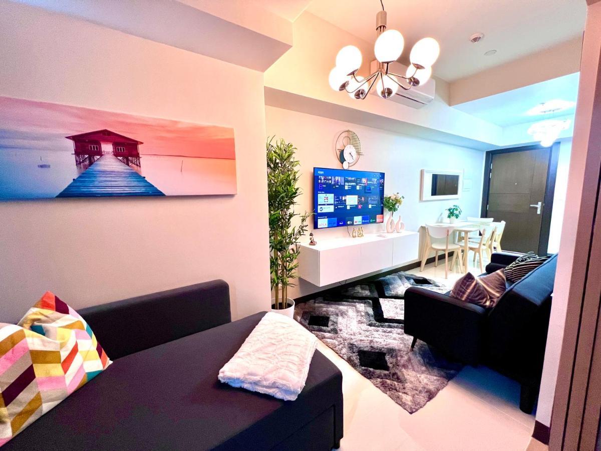 Daniella'S Modern & Cozy Suite In Uptown Bgc มะนิลา ภายนอก รูปภาพ